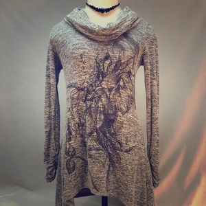 Arden B shark bite hemmed tunic Size Small